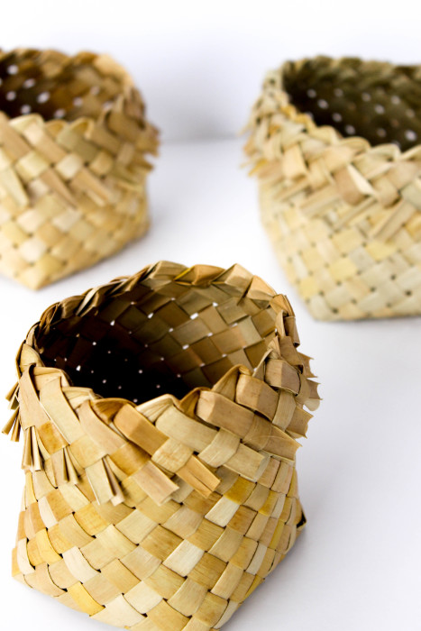 kono-flax basket by Birgit Moffatt